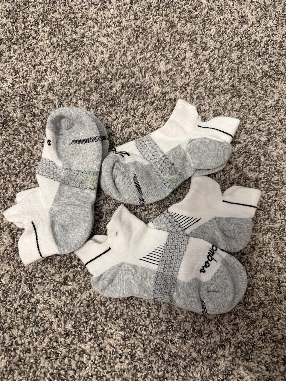Bombas Low-Cut Athletic Socks - White & Gray - Picture 2 of 2